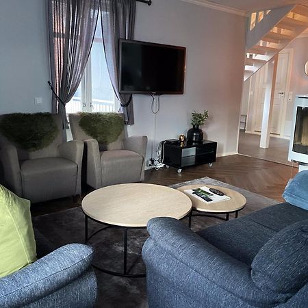 Enter Tromso - Luxury 4 Bedroom Apartment 외부 사진