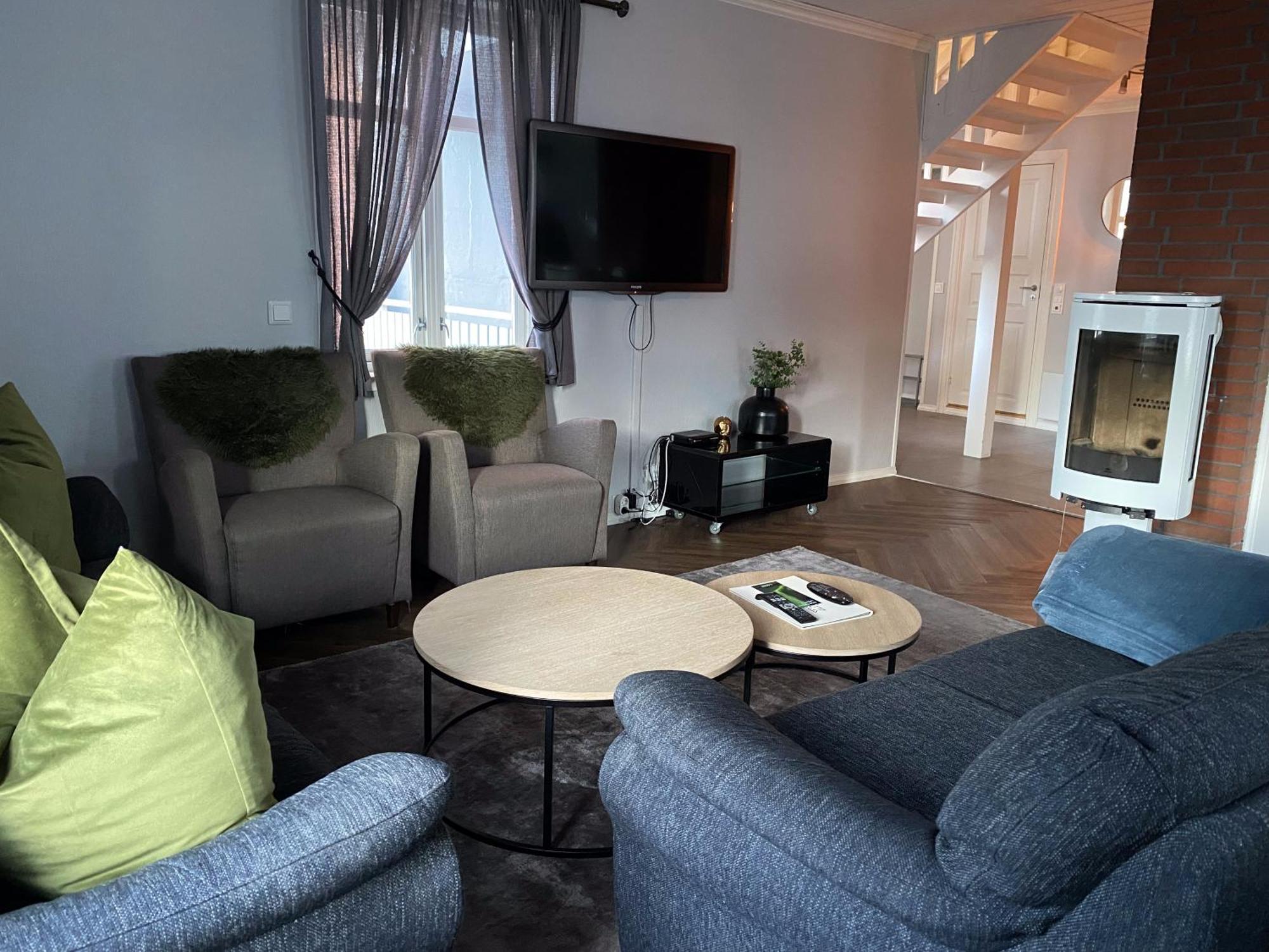 Enter Tromso - Luxury 4 Bedroom Apartment 외부 사진